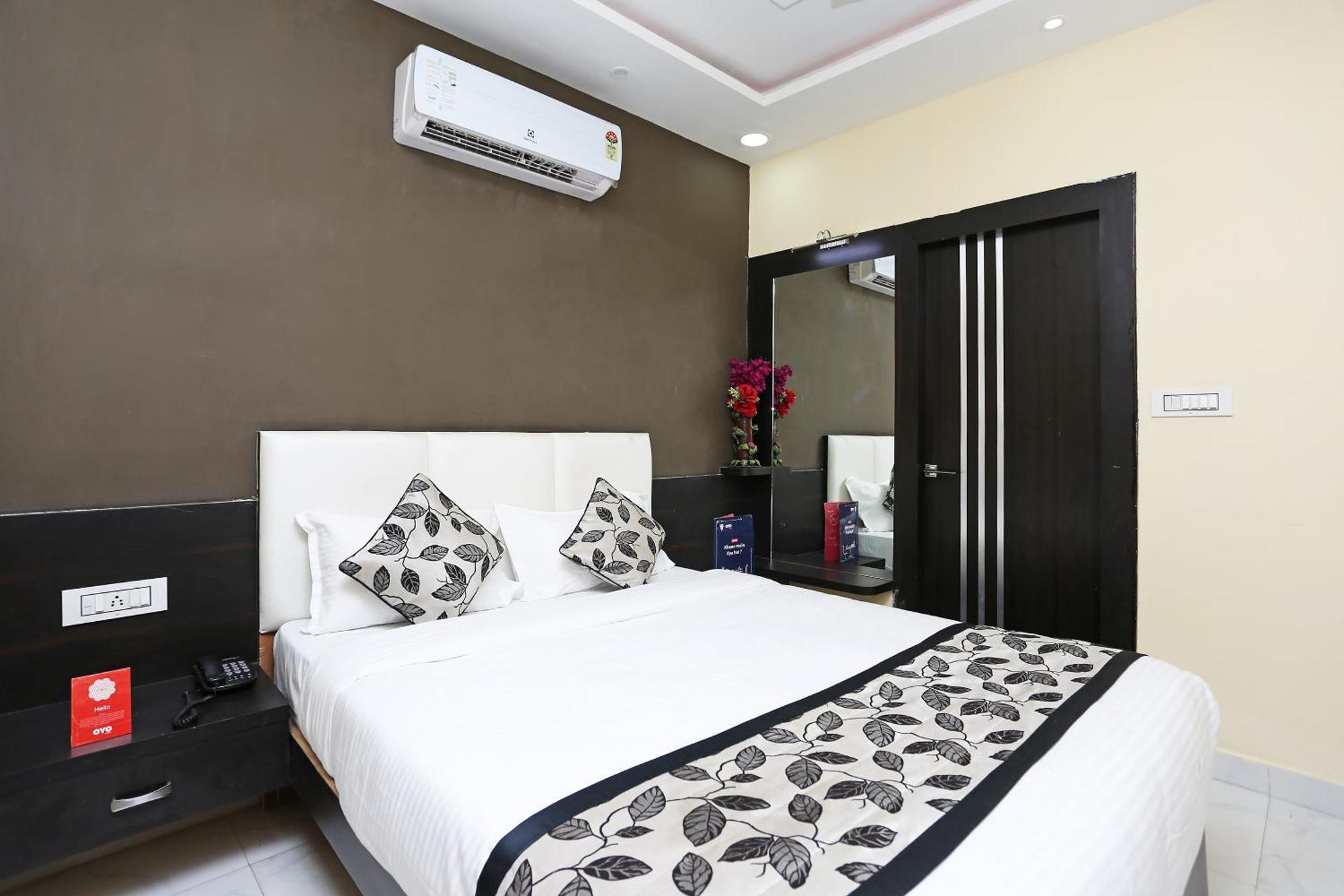Hotel O Laxmi Privilege Inn Gwalior Exteriör bild